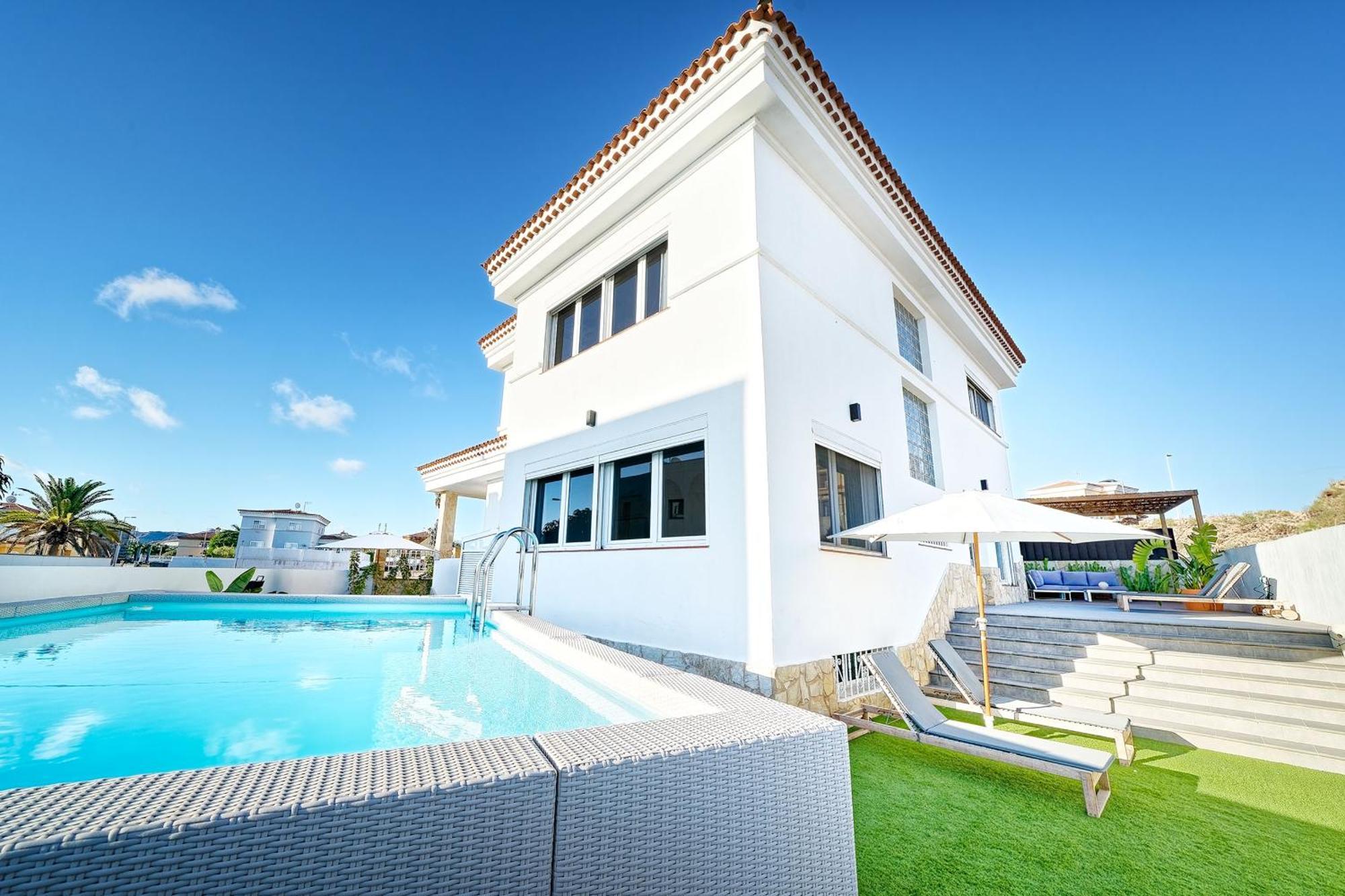 Villa Laravi By Maspalomas Holiday Villas Meloneras Bagian luar foto